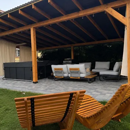 Zywieckie - Boho Jacuzzi W Cenie! Zwierzeta Za Darmo! Daire